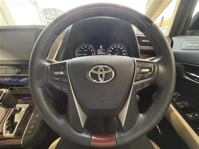 Toyota VELLFIRE 2015 8086400-4