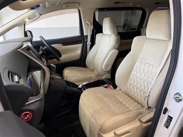 Toyota VELLFIRE 2015 8086400-8