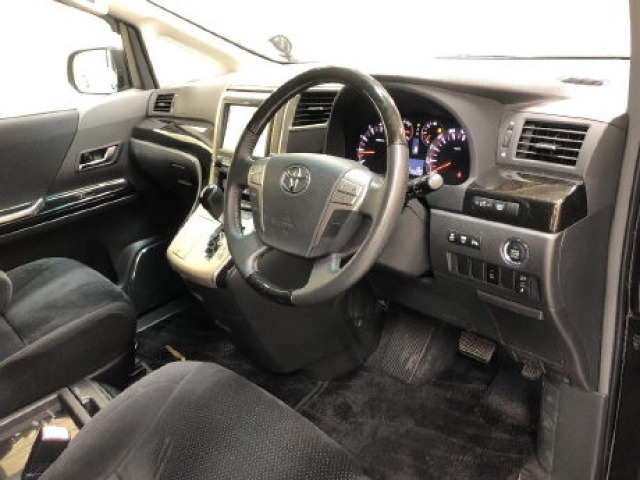 Toyota VELLFIRE 2011 8086417-5