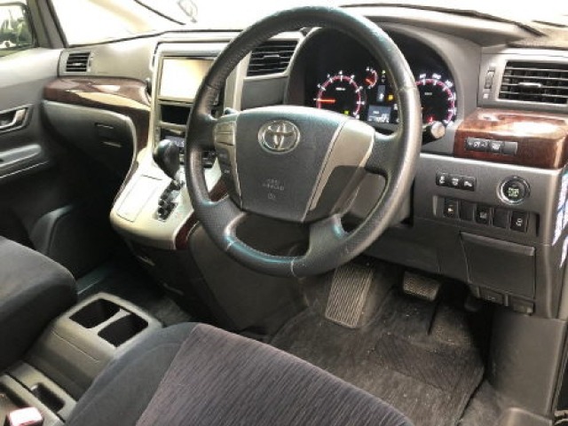 Toyota VELLFIRE 2012 8086418-5
