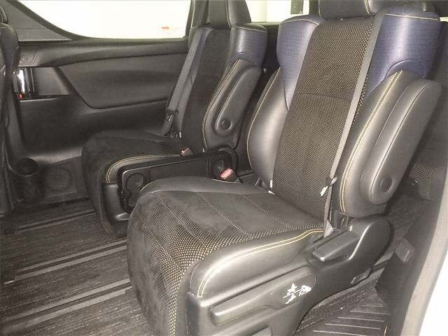 Toyota VELLFIRE 2017 8086428-7