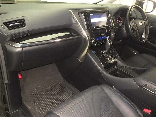 Toyota VELLFIRE 2019 8086429-4