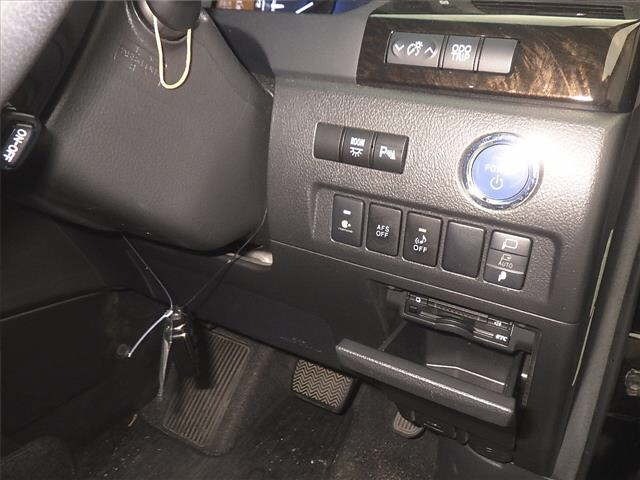 Toyota VELLFIRE 2013 8086431-9