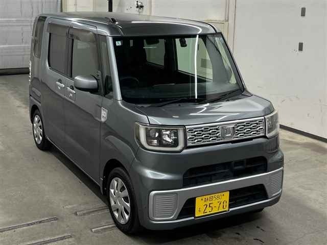 Daihatsu WAKE 2016 8086951-0
