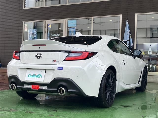 Toyota 86 2024 8090210-20