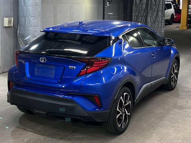 Toyota C-HR 2022 8092041-5
