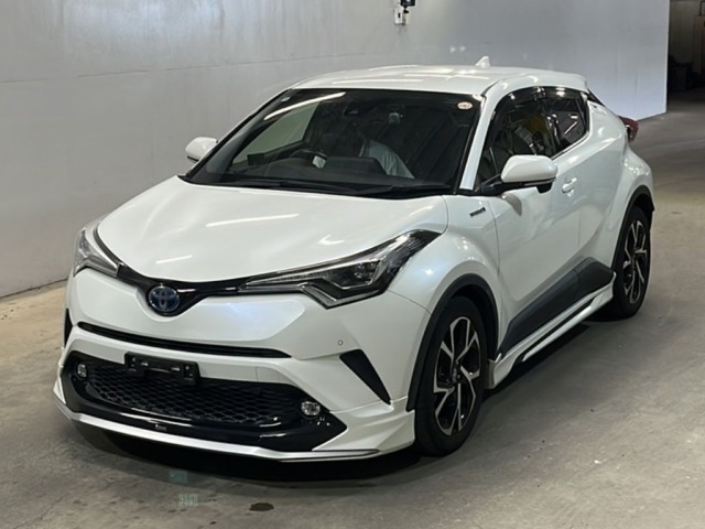 Toyota C-HR 2018 8092058-0