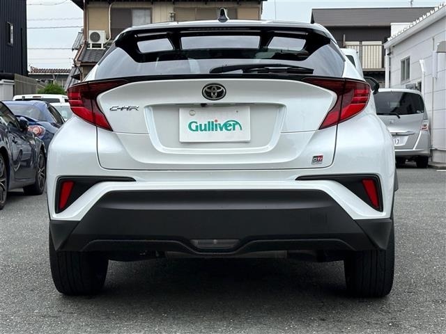 Toyota C-HR 2023 8092714-16