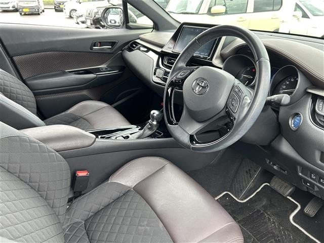 Toyota C-HR 2018 8092726-12