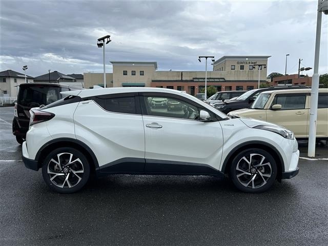 Toyota C-HR 2018 8092726-21