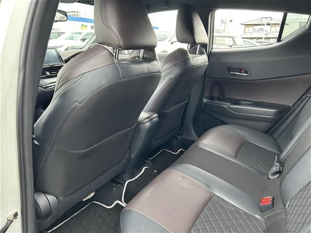 Toyota C-HR 2018 8092726-9