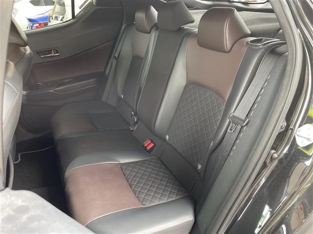 Toyota C-HR 2017 8092727-10