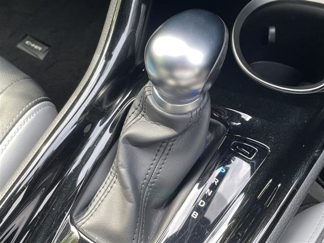 Toyota C-HR 2019 8092742-10