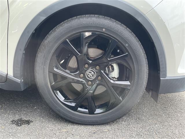 Toyota C-HR 2019 8092742-14