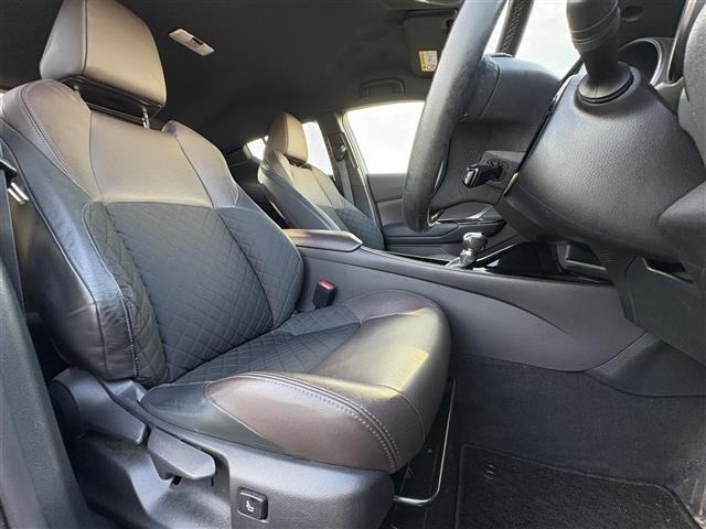 Toyota C-HR 2017 8092749-6