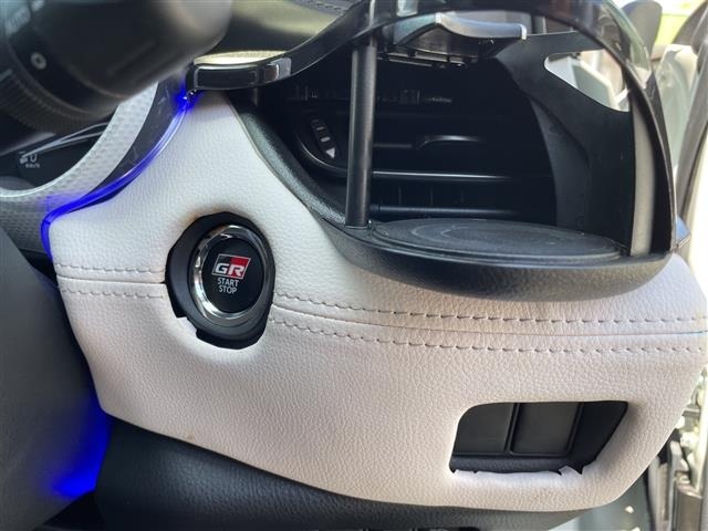 Toyota C-HR 2019 8092773-5