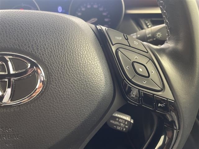 Toyota C-HR 2019 8092789-11