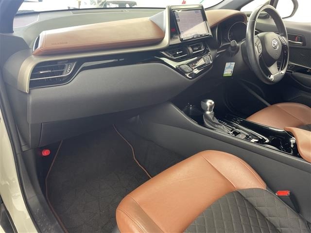 Toyota C-HR 2019 8092789-6