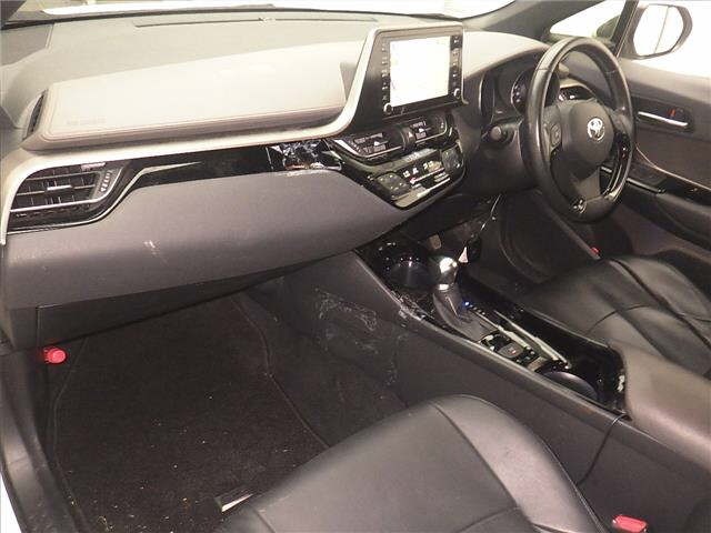 Toyota C-HR 2020 8092833-4
