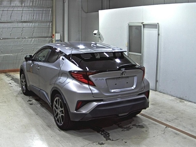 Toyota C-HR 2019 8092849-1