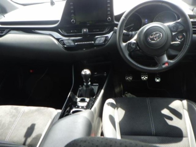 Toyota C-HR 2019 8092849-3
