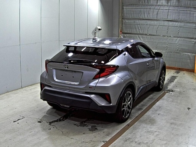 Toyota C-HR 2019 8092849-5