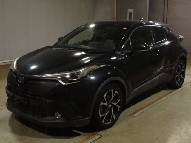 Toyota C-HR 2017 8092851-0