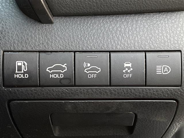 Toyota CAMRY 2019 8093840-11