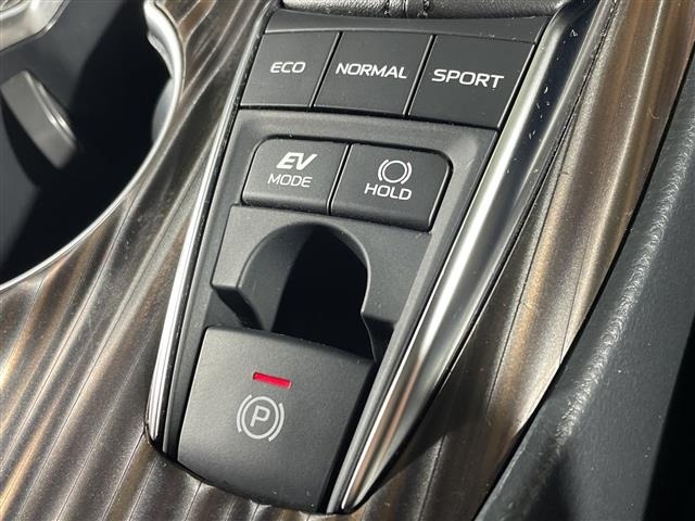 Toyota CAMRY 2019 8093851-13