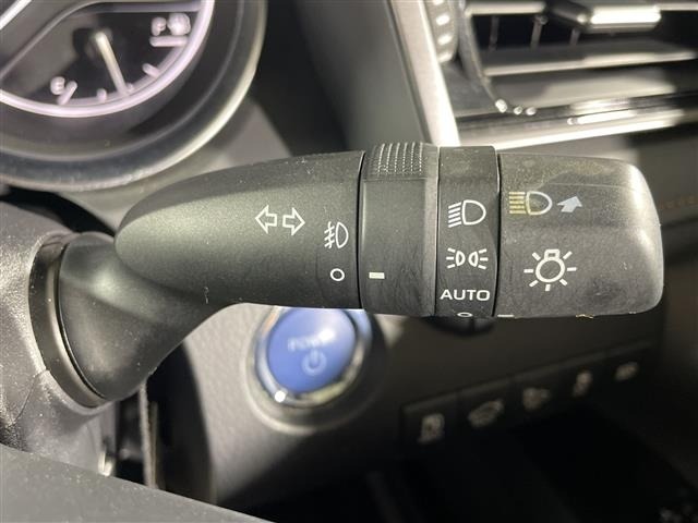 Toyota CAMRY 2019 8093851-4