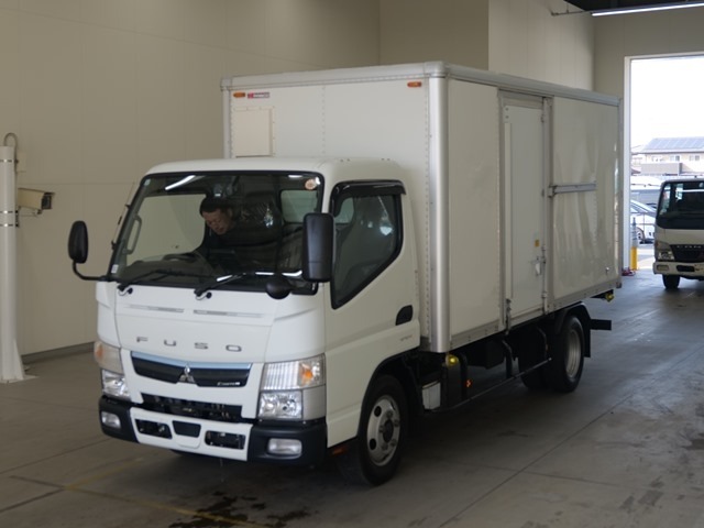 Mitsubishi CANTER 2021 8099700-0