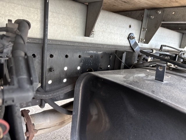 Mitsubishi CANTER 2021 8099700-17