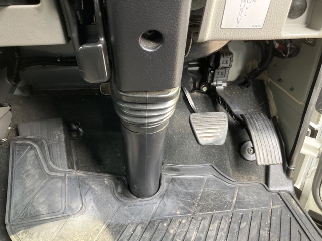 Mitsubishi CANTER 2021 8099700-4