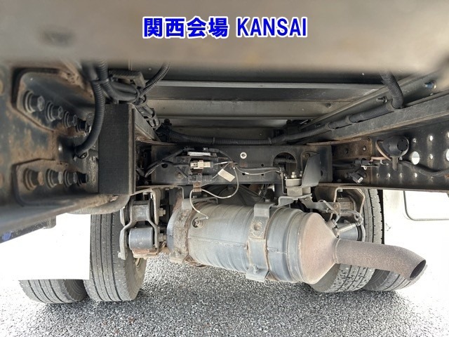 Mitsubishi CANTER 2016 8099804-11