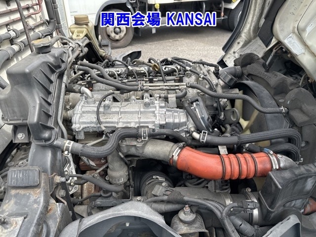 Mitsubishi CANTER 2016 8099804-8