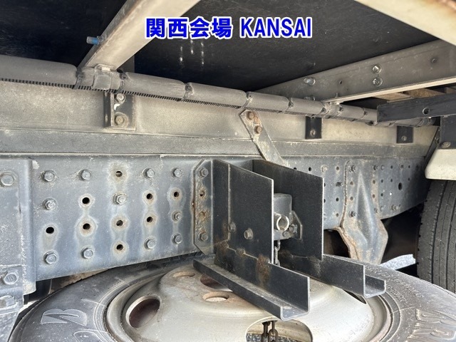 Mitsubishi CANTER 2016 8099804-9