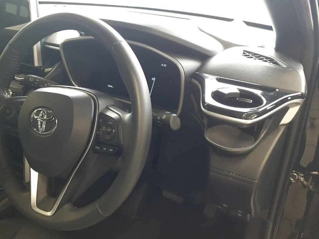 Toyota COROLLA CROSS 2024 8104701-9