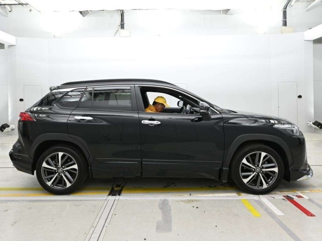 Toyota COROLLA CROSS 2023 8104703-3