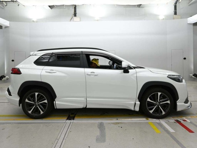 Toyota COROLLA CROSS 2023 8104704-3
