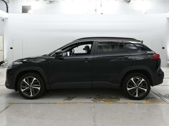 Toyota COROLLA CROSS 2024 8104705-4