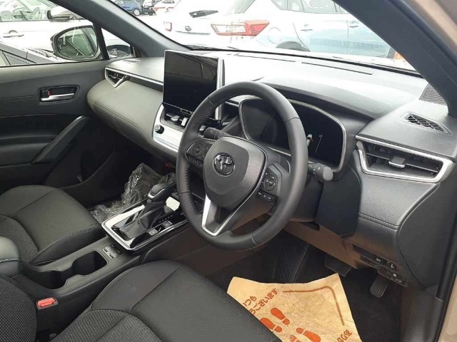 Toyota COROLLA CROSS 2026 8104708-9
