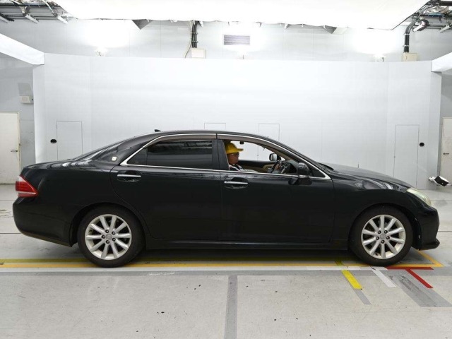 Toyota CROWN 2011 8090849-3