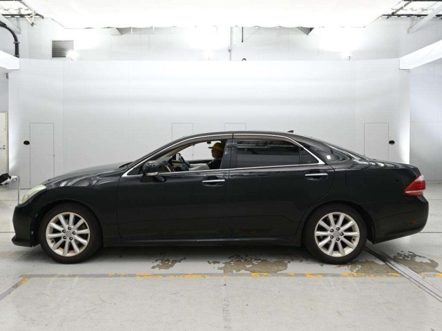 Toyota CROWN 2011 8090849-4