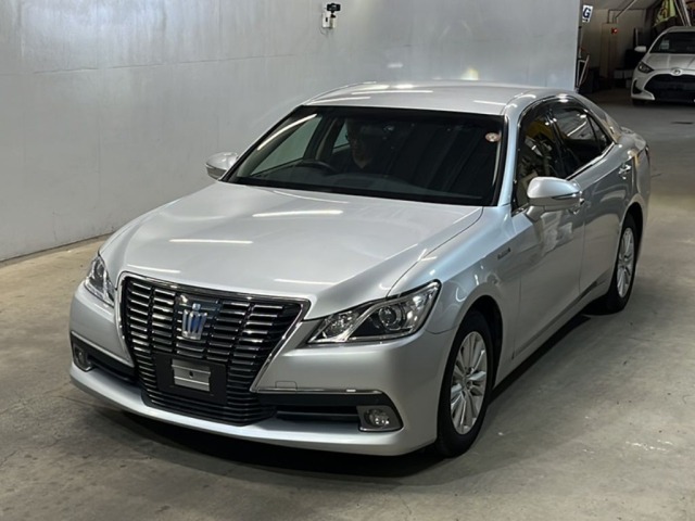 Toyota CROWN 2013 8090901-0