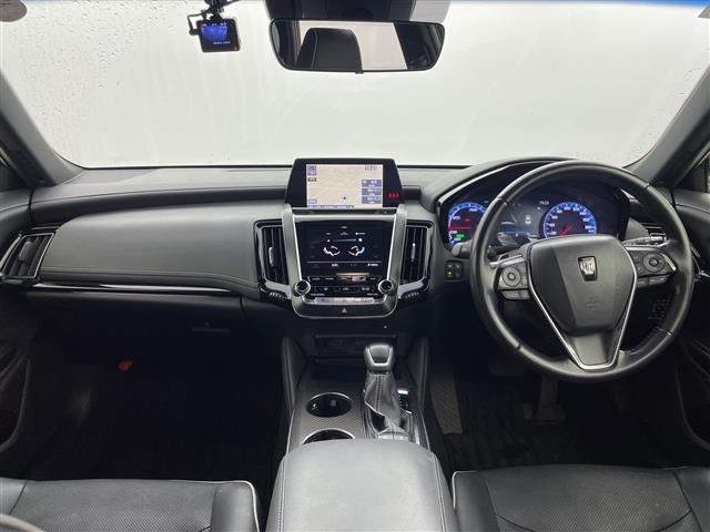 Toyota CROWN 2018 8092023-15