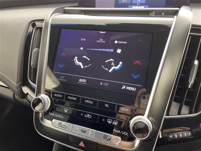 Toyota CROWN 2018 8092023-22