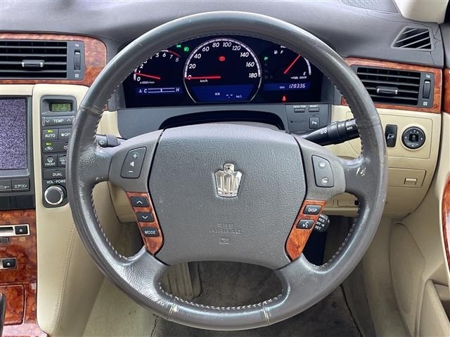 Toyota CROWN 2004 8092059-1