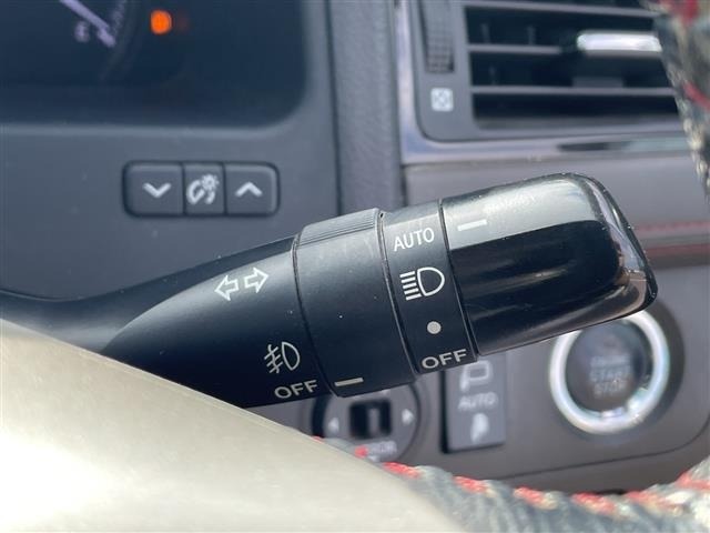 Toyota CROWN 2011 8092119-9