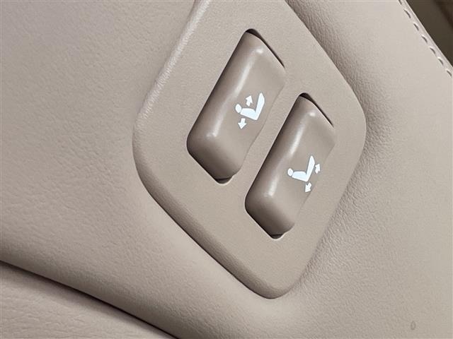 Toyota CROWN 2011 8092181-4