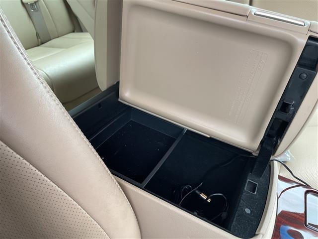 Toyota CROWN 2011 8092181-6